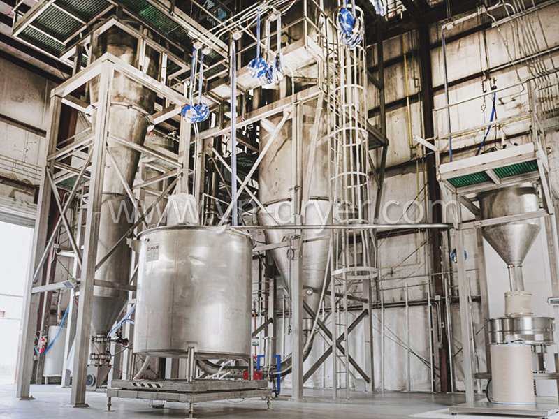 Titanium dioxide centrifugal spray dryer